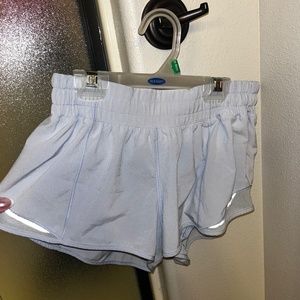 Lululemon baby blue 2.5 hotty hot shorts